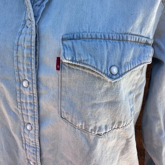 Vintage Levis Stonewash Denim Western Shirt Womens M Snap Front - Picture 10 of 11